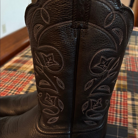 Ariat Black Floral Heeled Boots - Picture 5 of 5